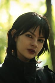 Yanik Flores