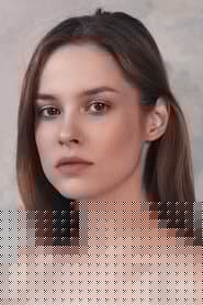 Полина Давыдова