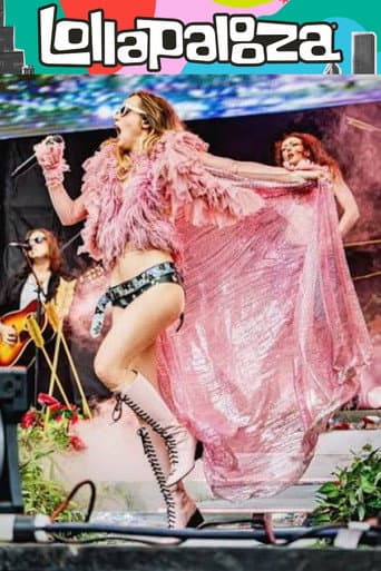 Suki Waterhouse: Lollapalooza Chicago