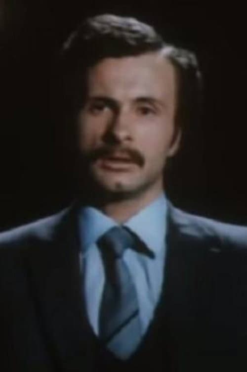 Александр Леонтьев