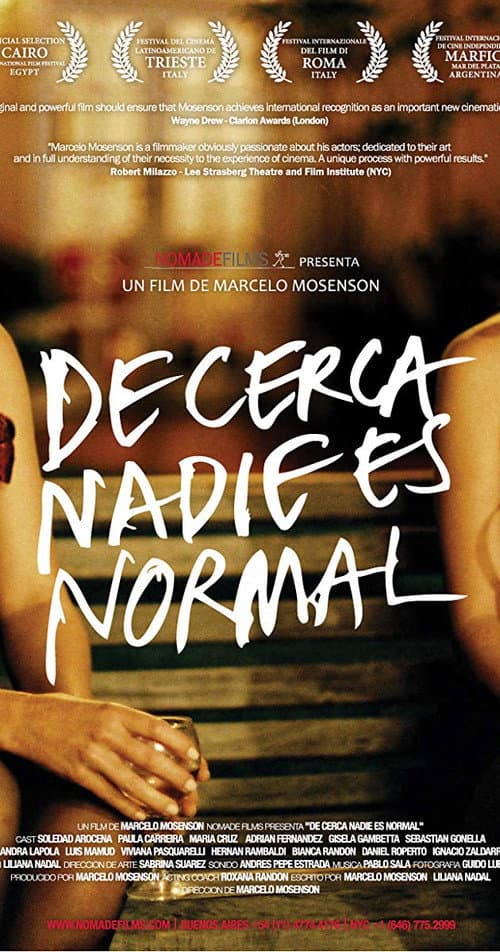 De près personne n’est normal