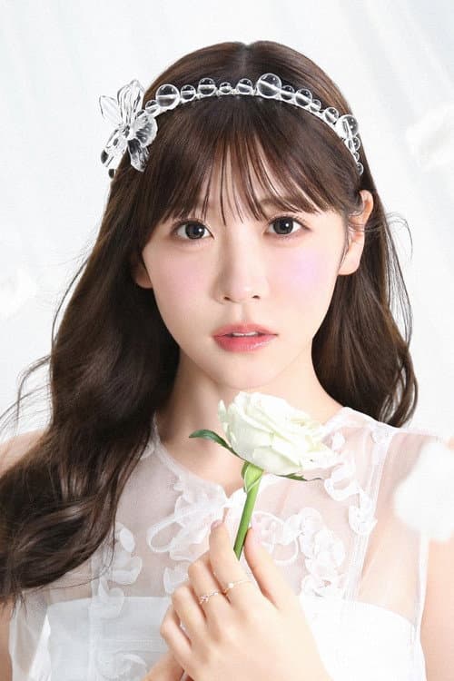 櫻井優衣