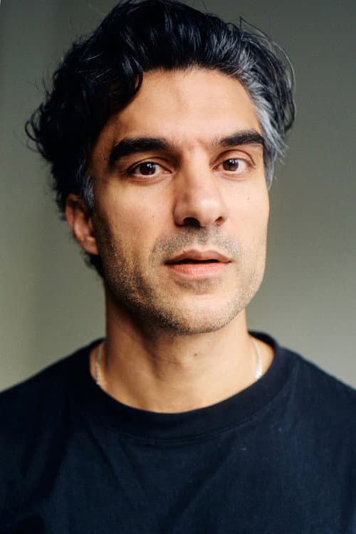 Farzad Farzaneh