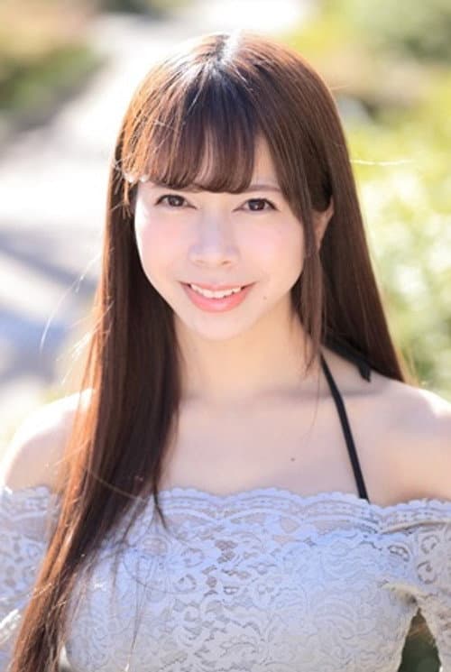 桜井奈津