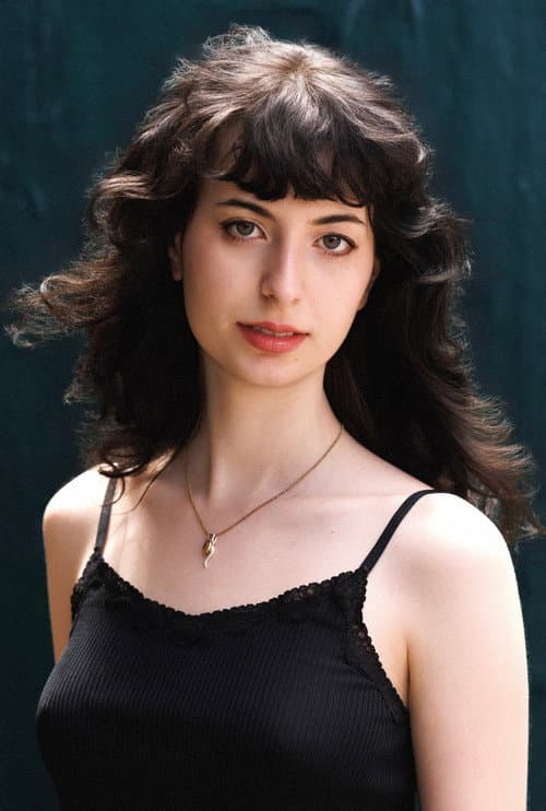 Tess Nealon Raskin