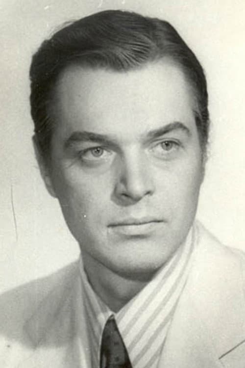 Александр Овчинников