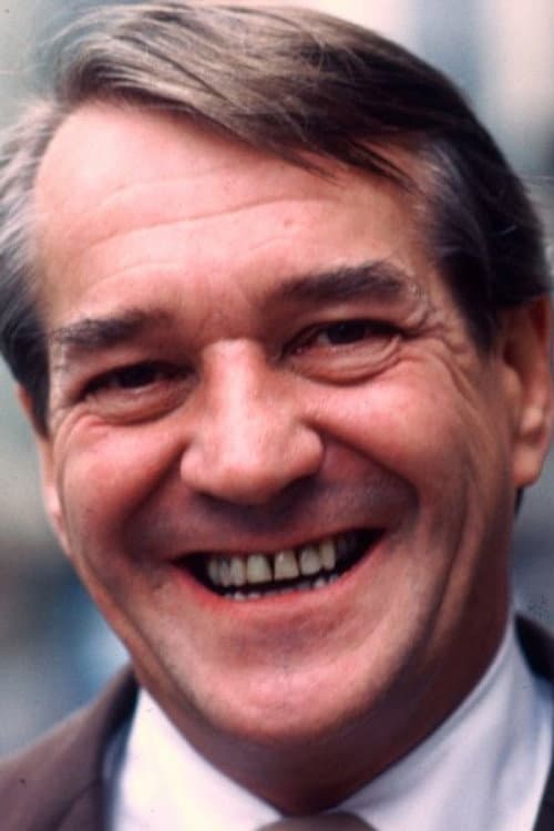 Axel Strøbye