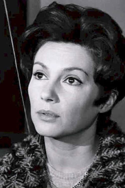 Nadine Alari