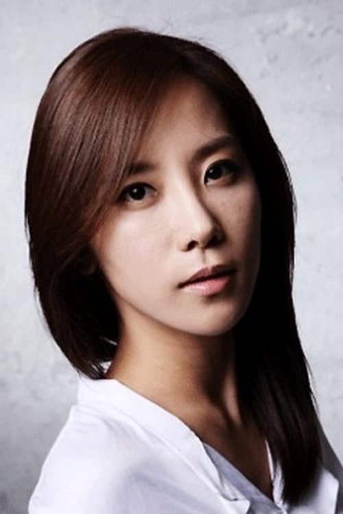 조민아