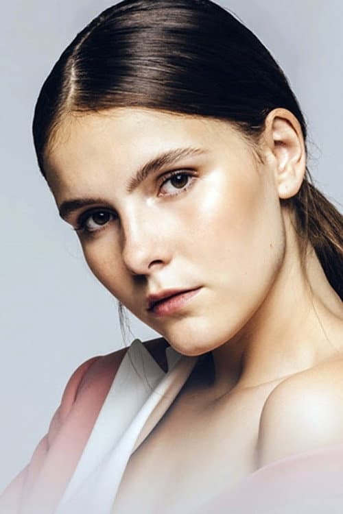 Camille Schneyder