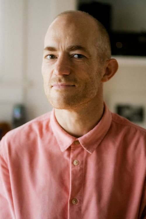 Tomas Leach