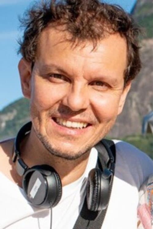 Gustavo Melo