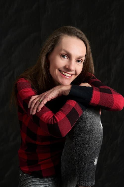 Jo Barnes