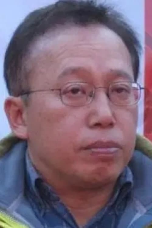 胡明凱